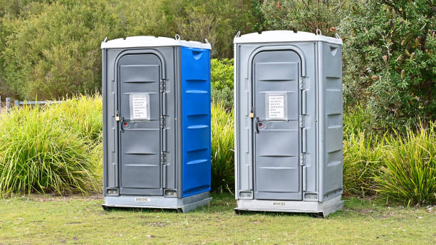Best VIP or Luxury Restroom Trailers  in Folcroft, PA
